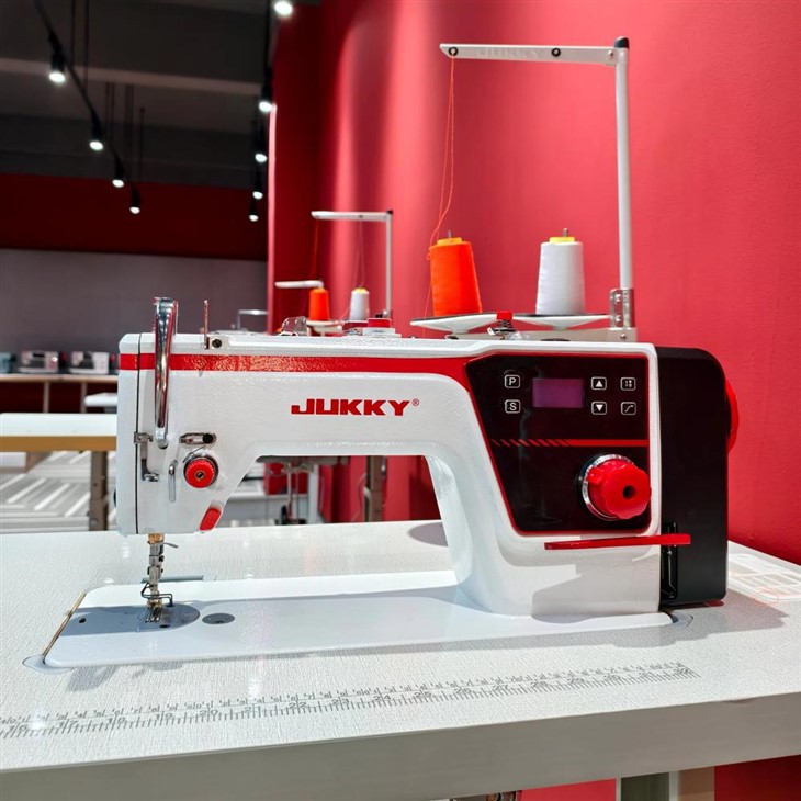 Industrial Fully Automatic Lockstitch Sewing Machine factory